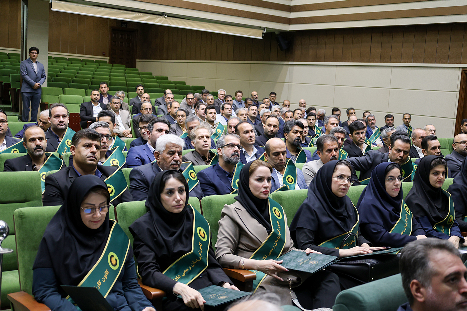 جلسه اتیان سوگند مورخ 1405,05,31 کارآموزان آزمون ورودی سال 1402